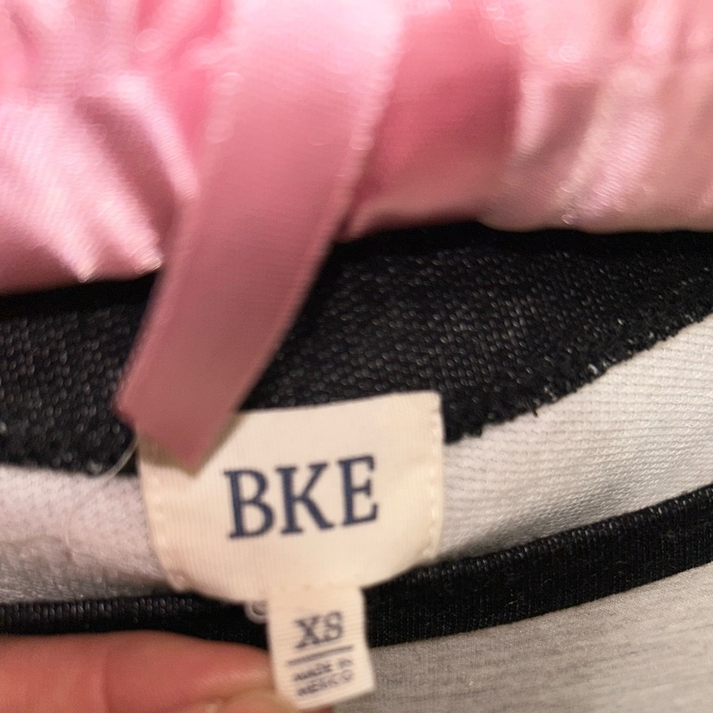 Pullover- Supper Comfortable! - image 3